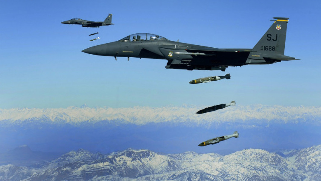 Israel primește bombe grele MK-84 din Statele Unite