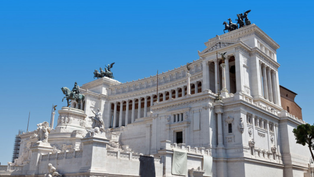Italia se opune trimiterii de trupe europene în Ucraina