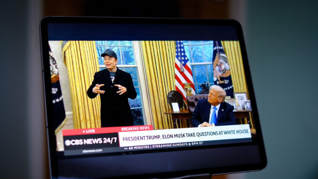 Musk și Trump vor să elimine Biroul de Protecție Financiară a Consumatorilor. „Se pune la cale una dintre cele mai mari escrocherii”