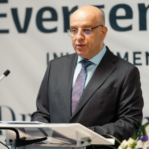 Evergent Investments își retrage acțiunile de la Aerostar SA