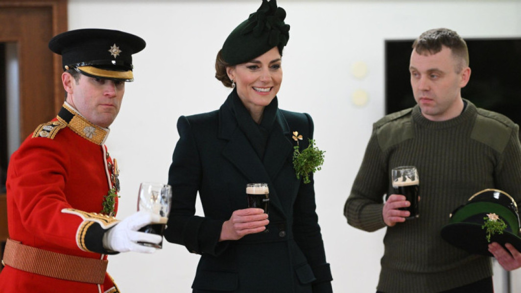 Printesa de Wales a sarbatorit Ziua Sfantului Patrick alaturi de Garda Irlandeza
