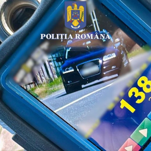 Tânăr din Helegiu, prins cu 138 km la oră în Sănduleni