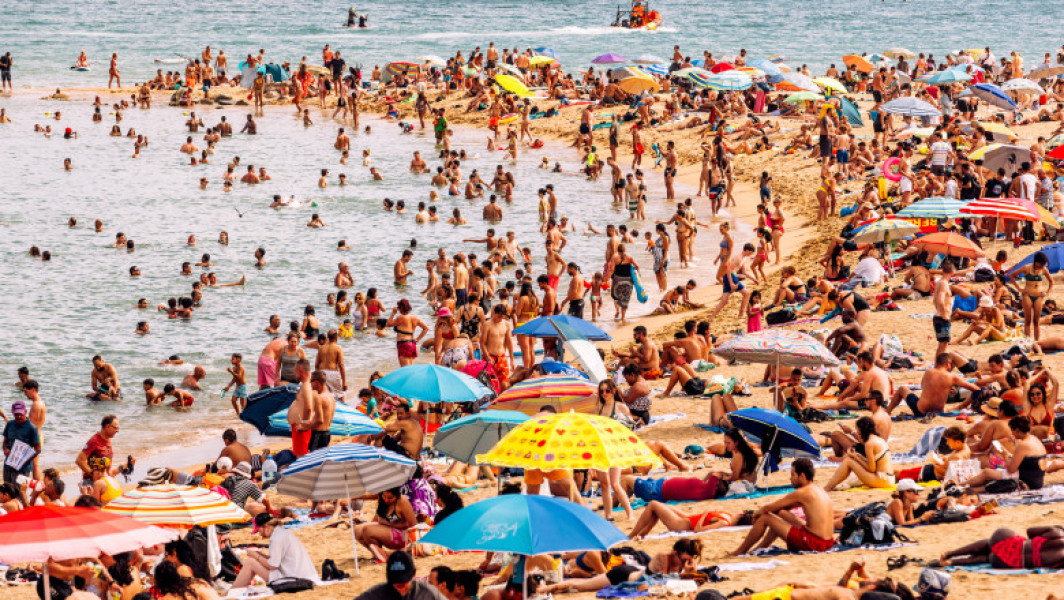 Taxa pe valoare adăugată în turism ar putea crește la 21% din anul viitor, avertismente pentru industrie
