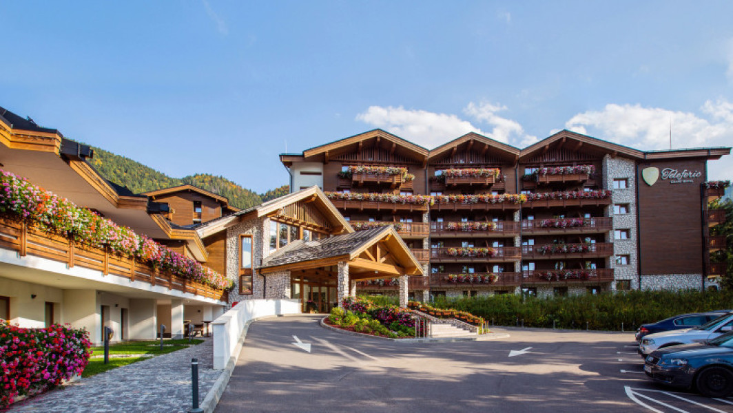 Teleferic Grand Hotel marchează 10 ani de la redeschidere în Poiana Brașov
