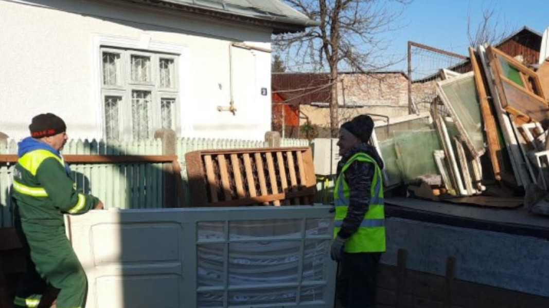 Campanie de colectare a deșeurilor voluminoase în Bacău, 15–20 septembrie 2025