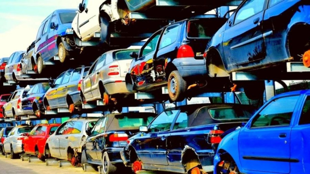 Programul Rabla Auto 2025 pornește pe 30 septembrie cu buget redus și ecotichet mic pentru mașini electrice